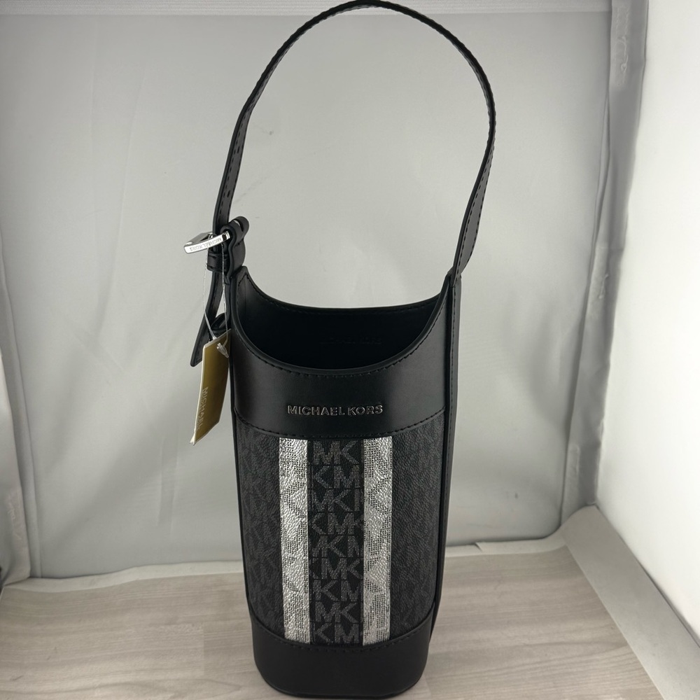 Michael Kors Black and Gray Wristlet - Picture 8 of 9